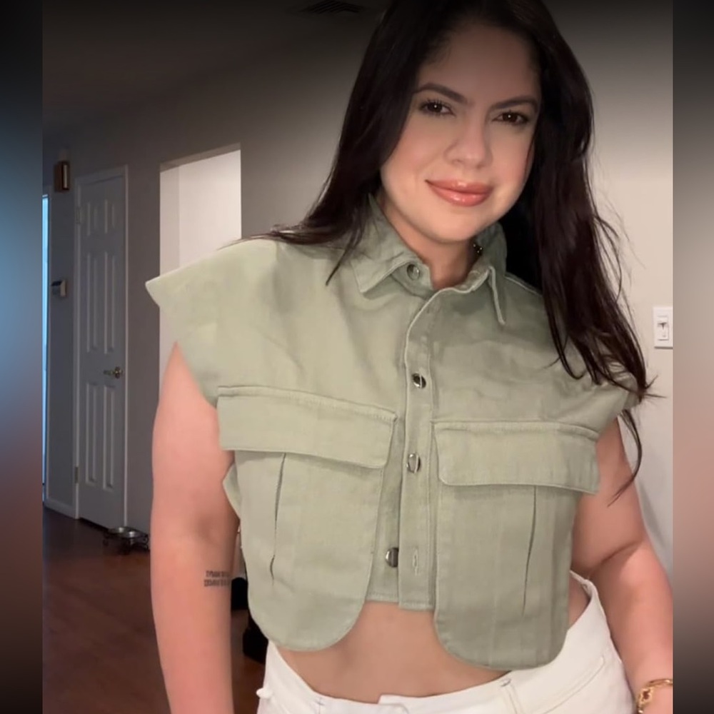 Sleek Sage Sleeveless Crop Top